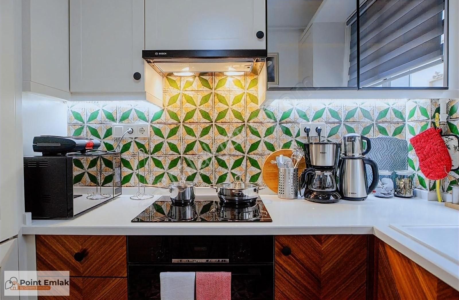 Istiklal Caddesi'ne Adım Mesafede, Tarihi Binada Kiralık Daire - Görsel 14