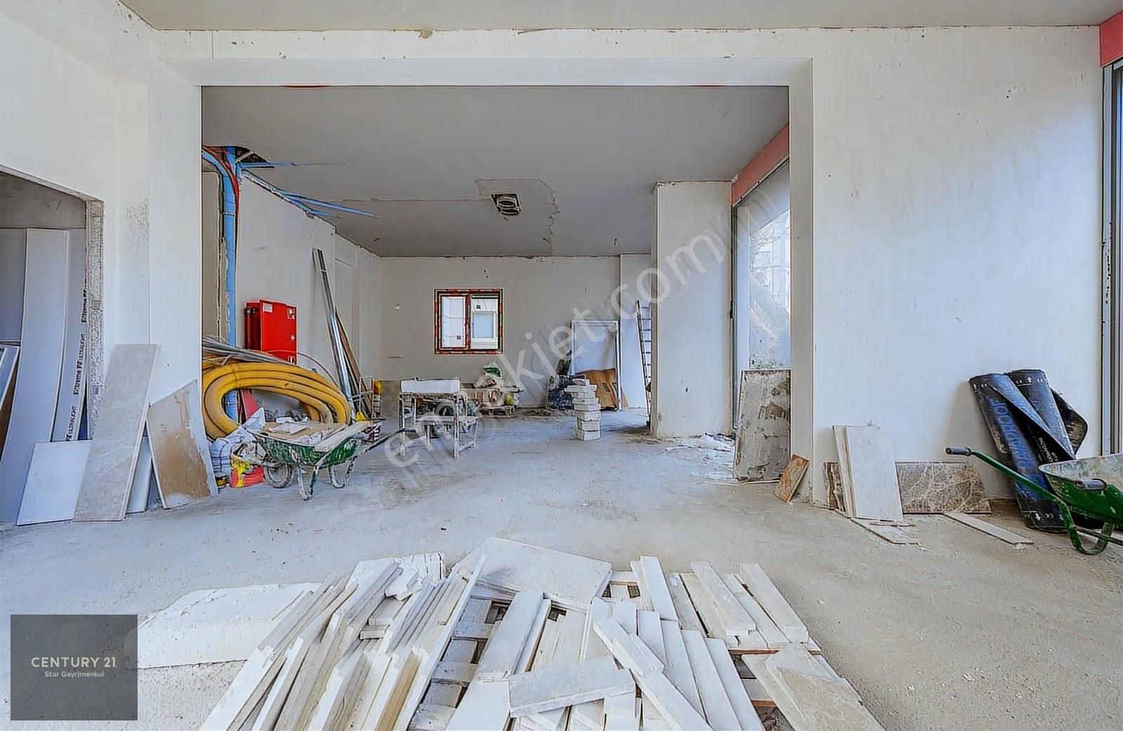 Century21 Star'dan 90m2 İç + 250 M2 Ön Kullanımlı Bacalı Dükkan - Görsel 7