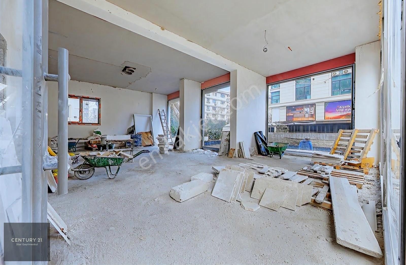 Century21 Star'dan 90m2 İç + 250 M2 Ön Kullanımlı Bacalı Dükkan - Görsel 5