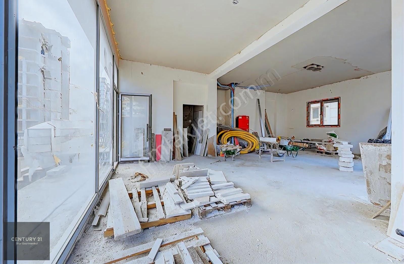 Century21 Star'dan 90m2 İç + 250 M2 Ön Kullanımlı Bacalı Dükkan - Görsel 17