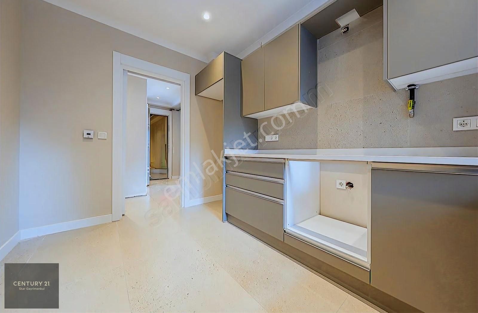 Century21 Star'dan Caddebostanda Kiralık 2+1 İş Yeri/muayenehane - Görsel 3