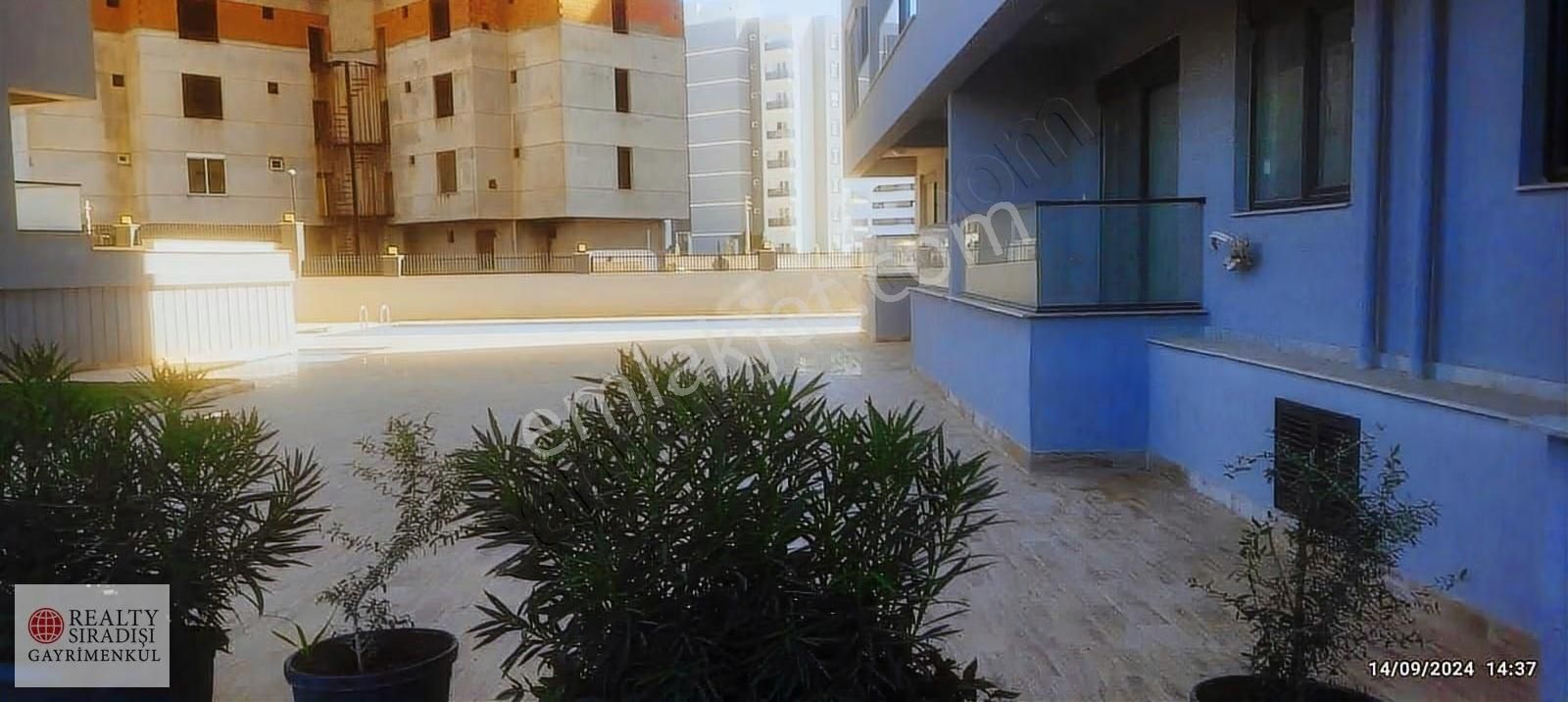 Sıradışından Altıntaşta 1+1 Site İçinde Daire