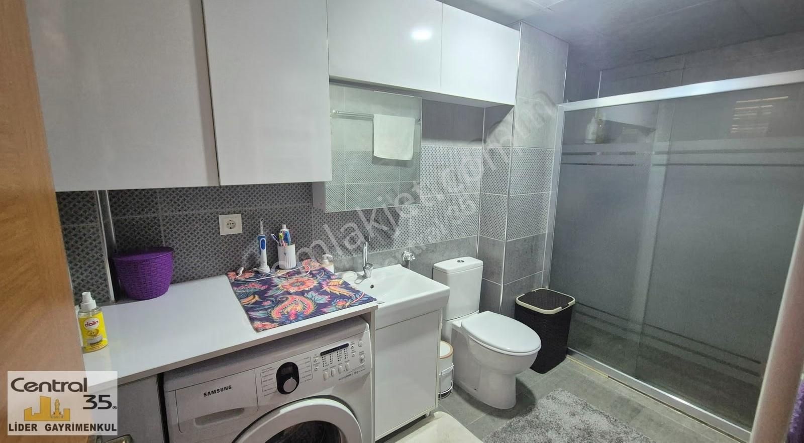 Central35 Akıncılar Mh. 103 M2 2+1 D.gaz Çift Balkon Kapalı Çatı - Görsel 3