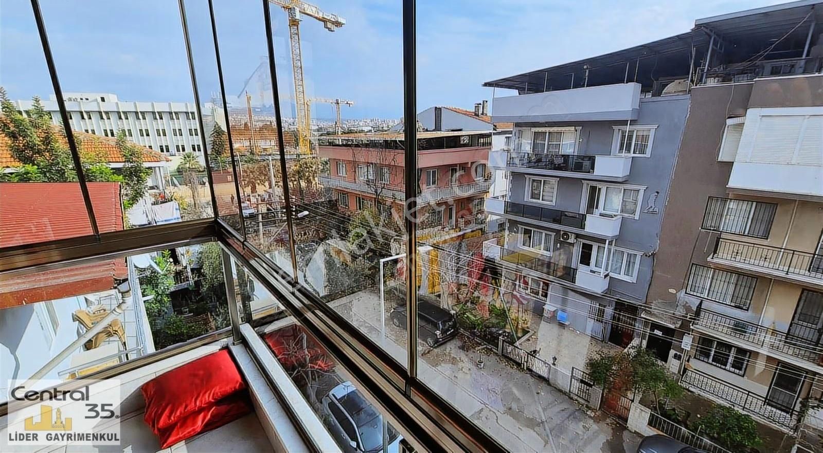 Central35 Akıncılar Mh. 103 M2 2+1 D.gaz Çift Balkon Kapalı Çatı - Görsel 9