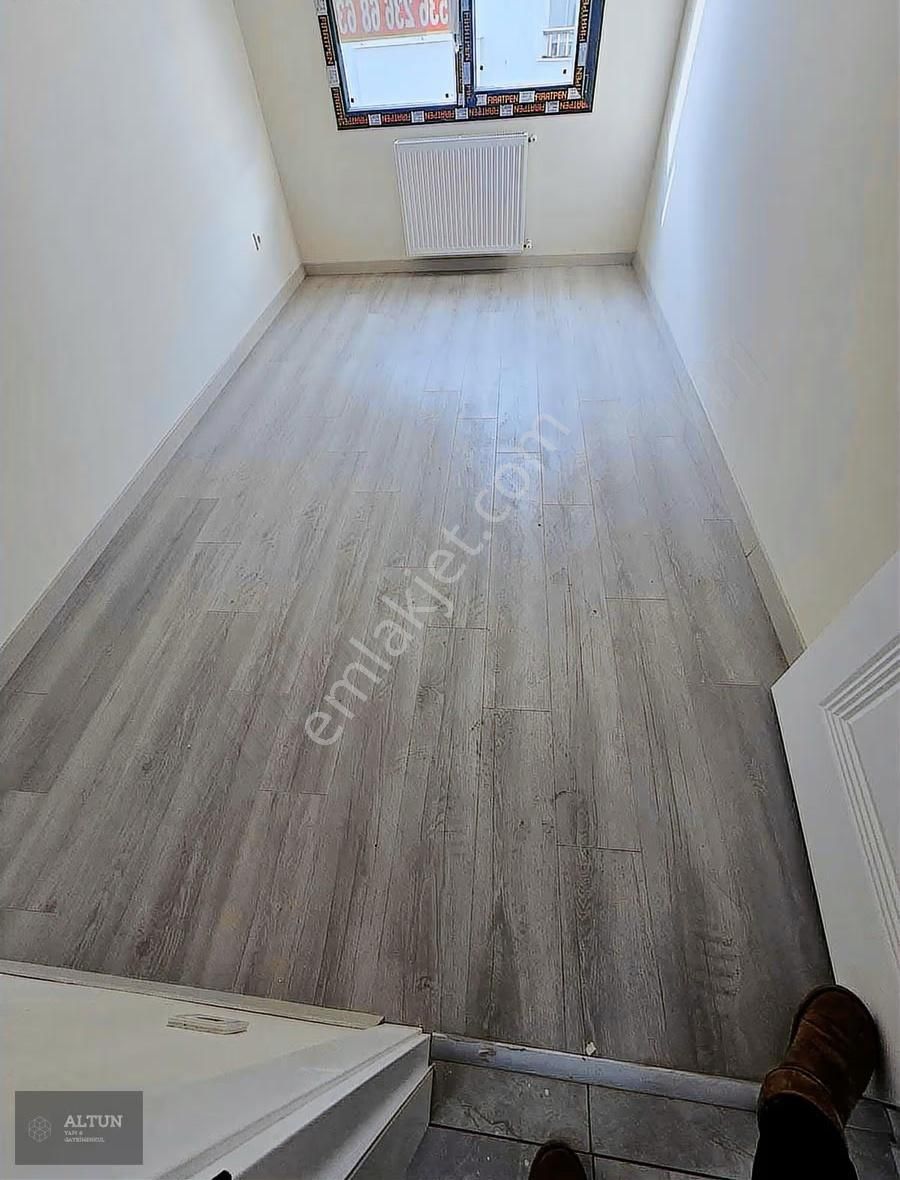 Denizköşkler 'de Ara Kat Konforonu Aratmayan 2+1 Bahçe Katı - Görsel 3