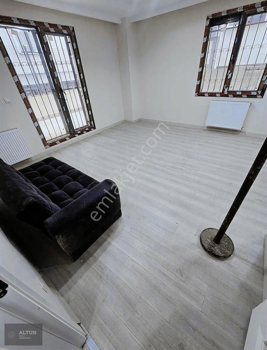 Denizköşkler 'de Ara Kat Konforonu Aratmayan 2+1 Bahçe Katı - Görsel 7