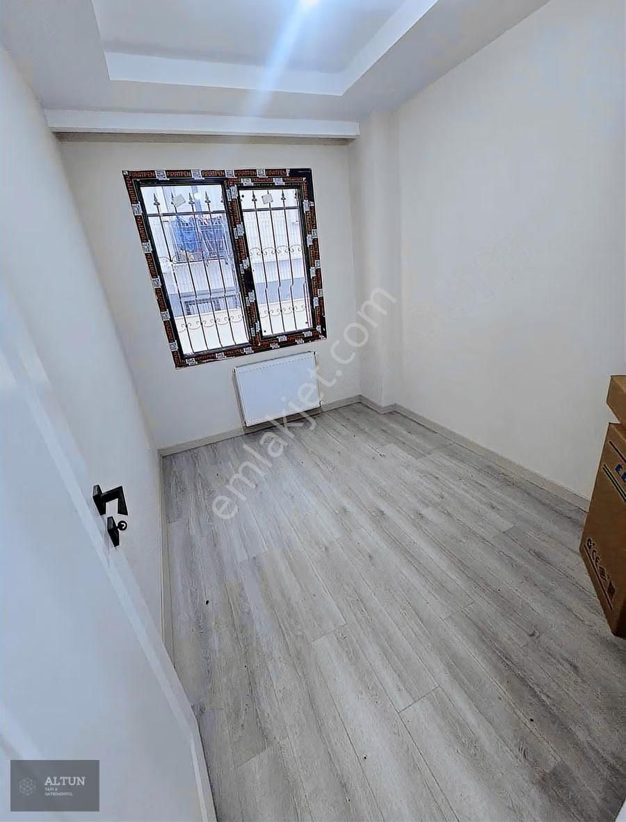 Denizköşkler 'de Ara Kat Konforonu Aratmayan 2+1 Bahçe Katı - Görsel 2