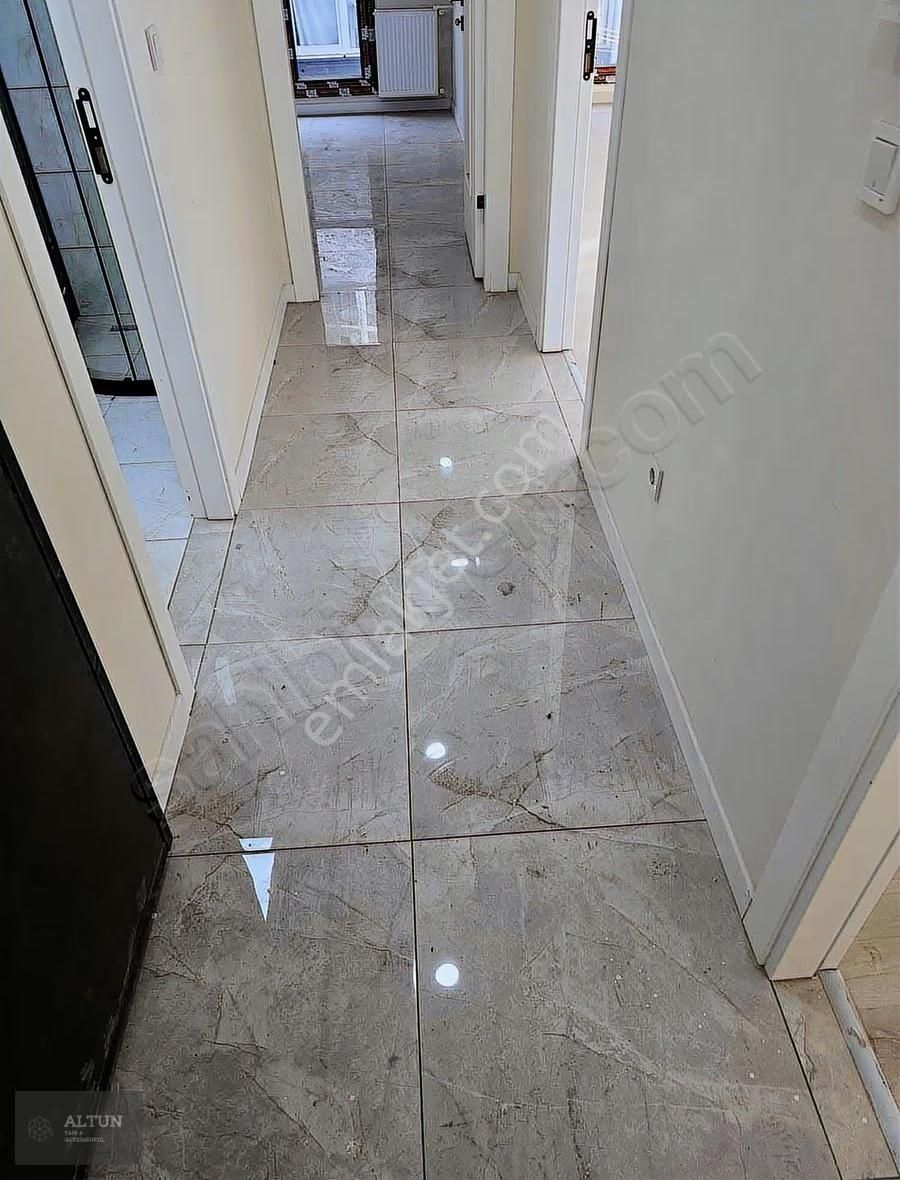 Emsallerinin En Güzeli, 2+1 Ön Cephe , Ara Kat Sıfır , Otoparklı - Görsel 5