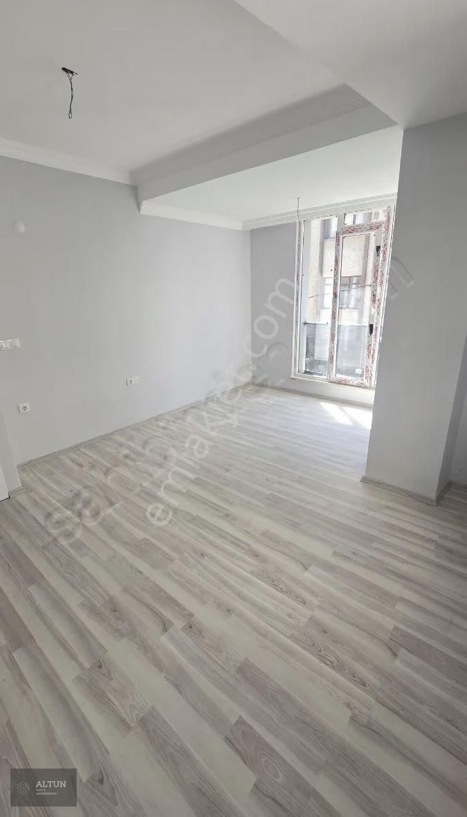 Denizköşklerde 2+1 Otoparklı 3 Yıllık Binada 90m2 Satılık Daire - Görsel 12