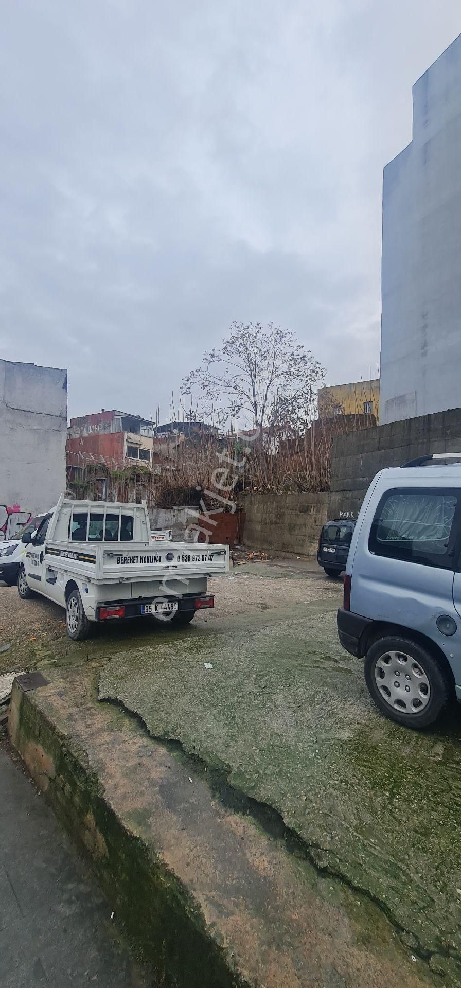 İzmir Konak Ikıcesmelık Cadde - Görsel 12