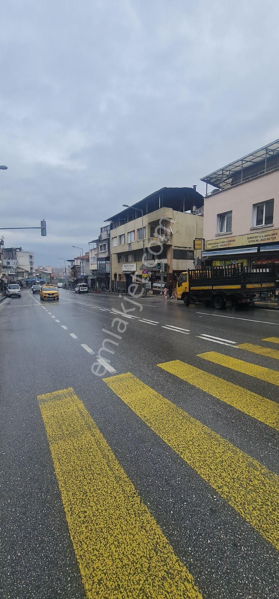 İzmir Konak Ikıcesmelık Cadde - Görsel 2