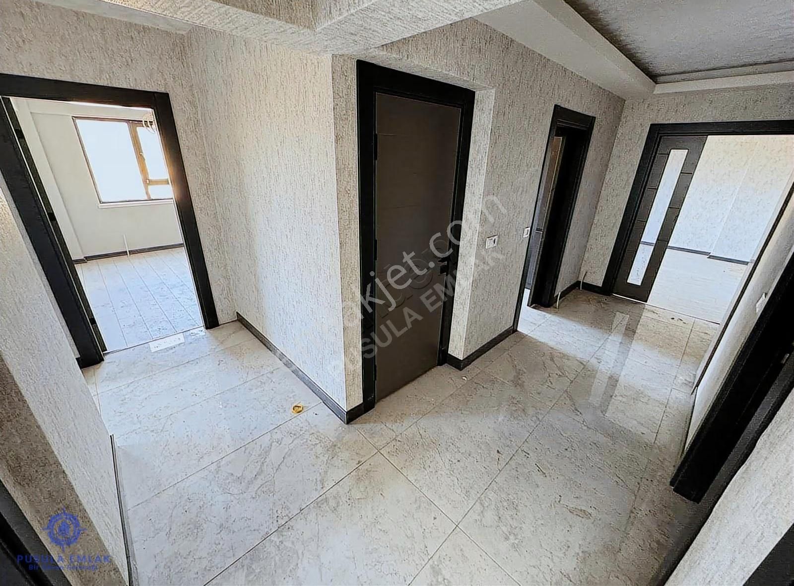 Ｐｕｓｕｌａ Ｅｍｌａｋ'ｄａｎ Manzaralı Geniş Balkonlu Sıfır 4+1 Lüx Daire - Görsel 24