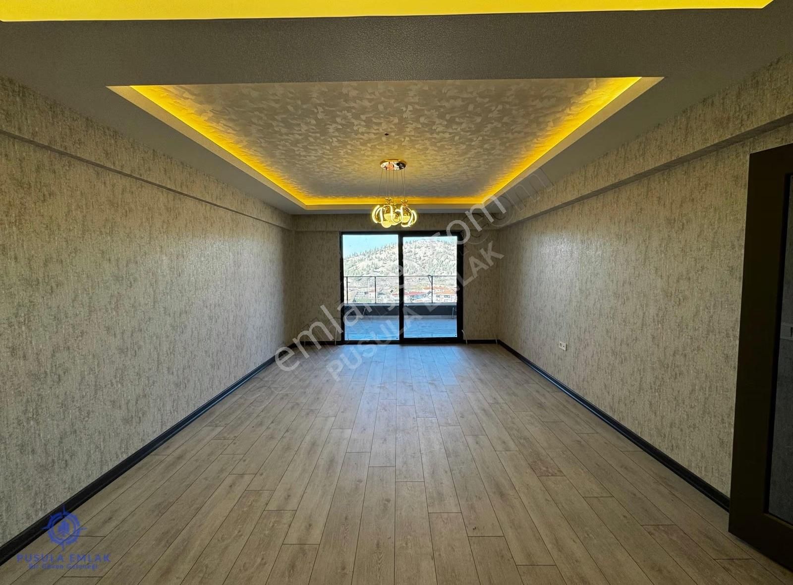 Ｐｕｓｕｌａ Ｅｍｌａｋ'ｄａｎ Manzaralı Geniş Balkonlu Sıfır 4+1 Lüx Daire - Görsel 23