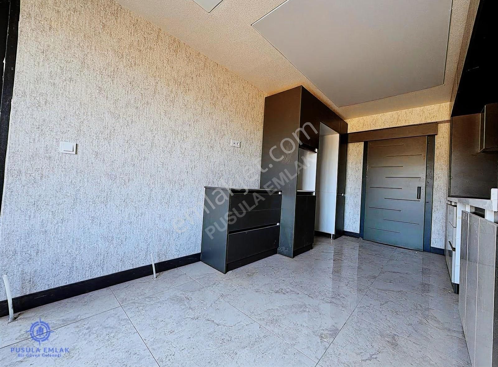 Ｐｕｓｕｌａ Ｅｍｌａｋ'ｄａｎ Önü Açık Ferah Geniş Balkonlu Sıfır 3+1 Daire - Görsel 10
