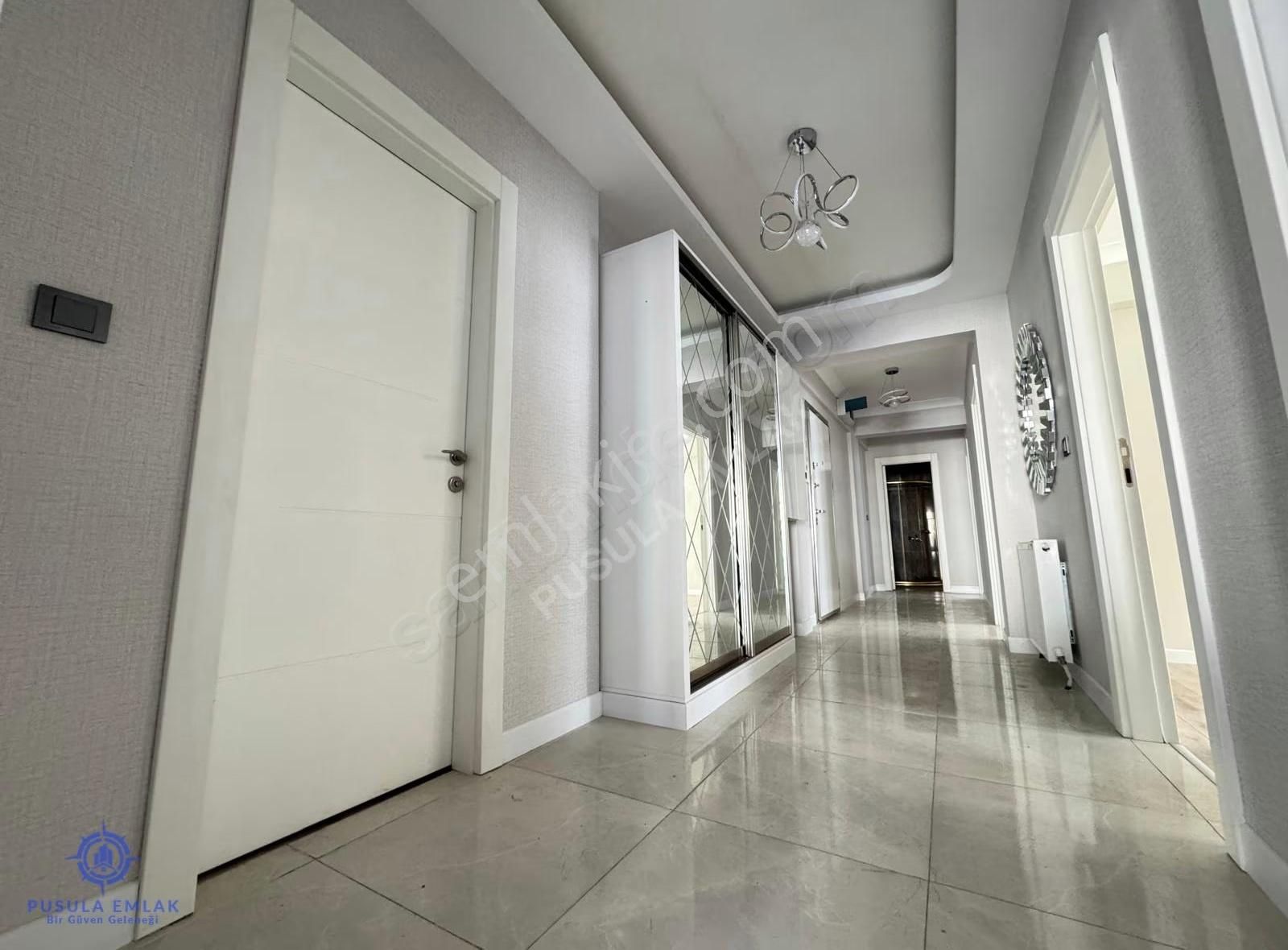 Ｐｕｓｕｌａ Ｅｍｌａｋ'ｄａｎ Önü Açık Ferah Geniş Balkonlu Sıfır 3+1 Daire - Görsel 32