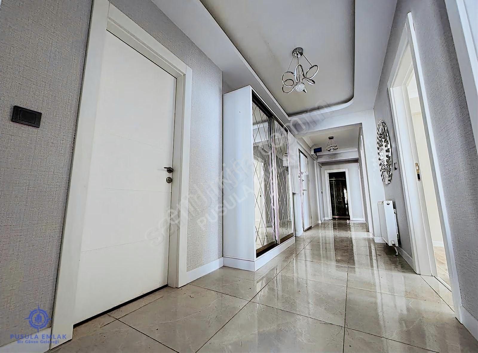 Ｐｕｓｕｌａ Ｅｍｌａｋ'ｄａｎ Önü Açık Ferah Geniş Balkonlu Sıfır 3+1 Daire - Görsel 7