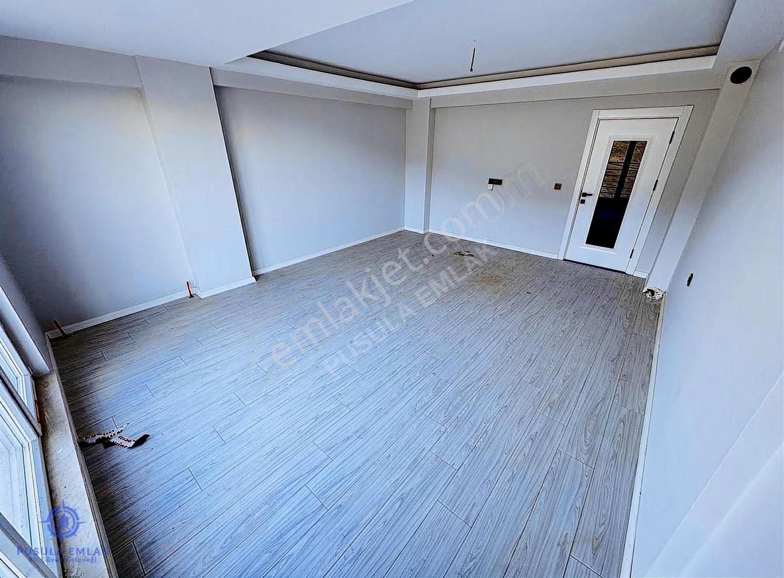 Ｐｕｓｕｌａ Ｅｍｌａｋ'ｄａｎmanzaralı Ara Kat'ta K.garajlı Kilerli 3+1 Daire - Görsel 13