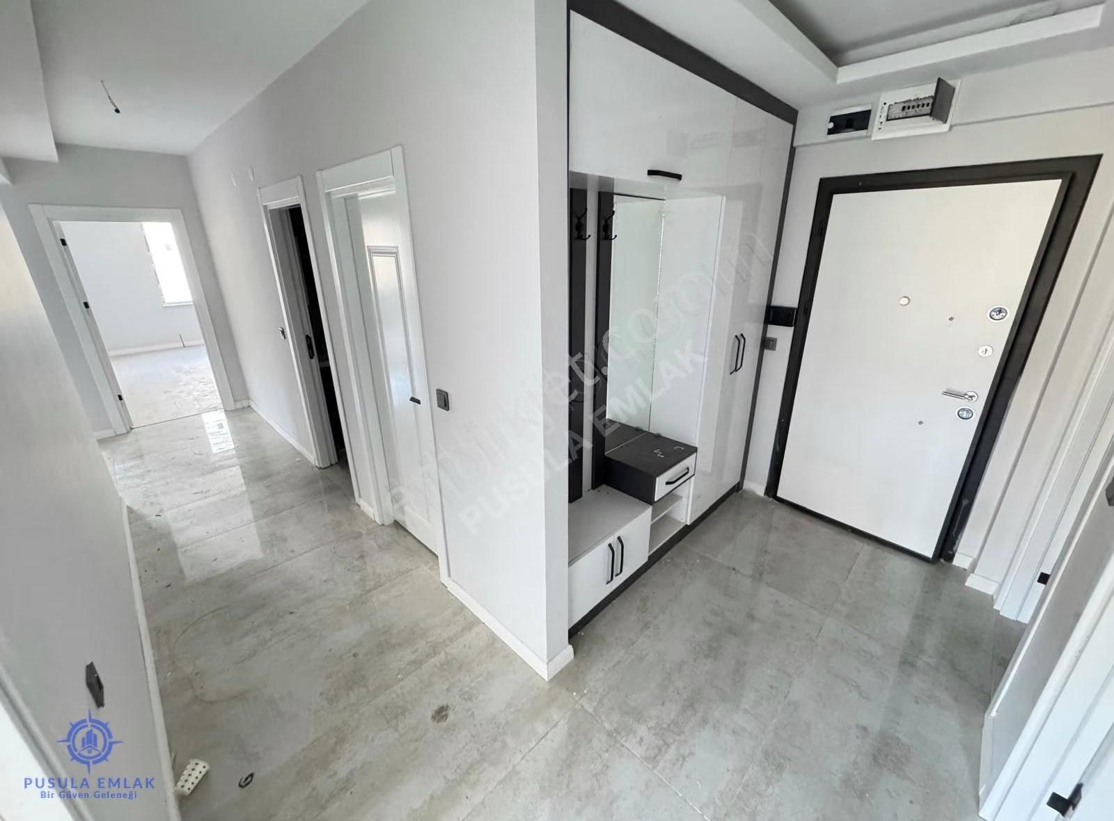 Ｐｕｓｕｌａ Ｅｍｌａｋ'ｄａｎmanzaralı Ara Kat'ta K.garajlı Kilerli 3+1 Daire - Görsel 34