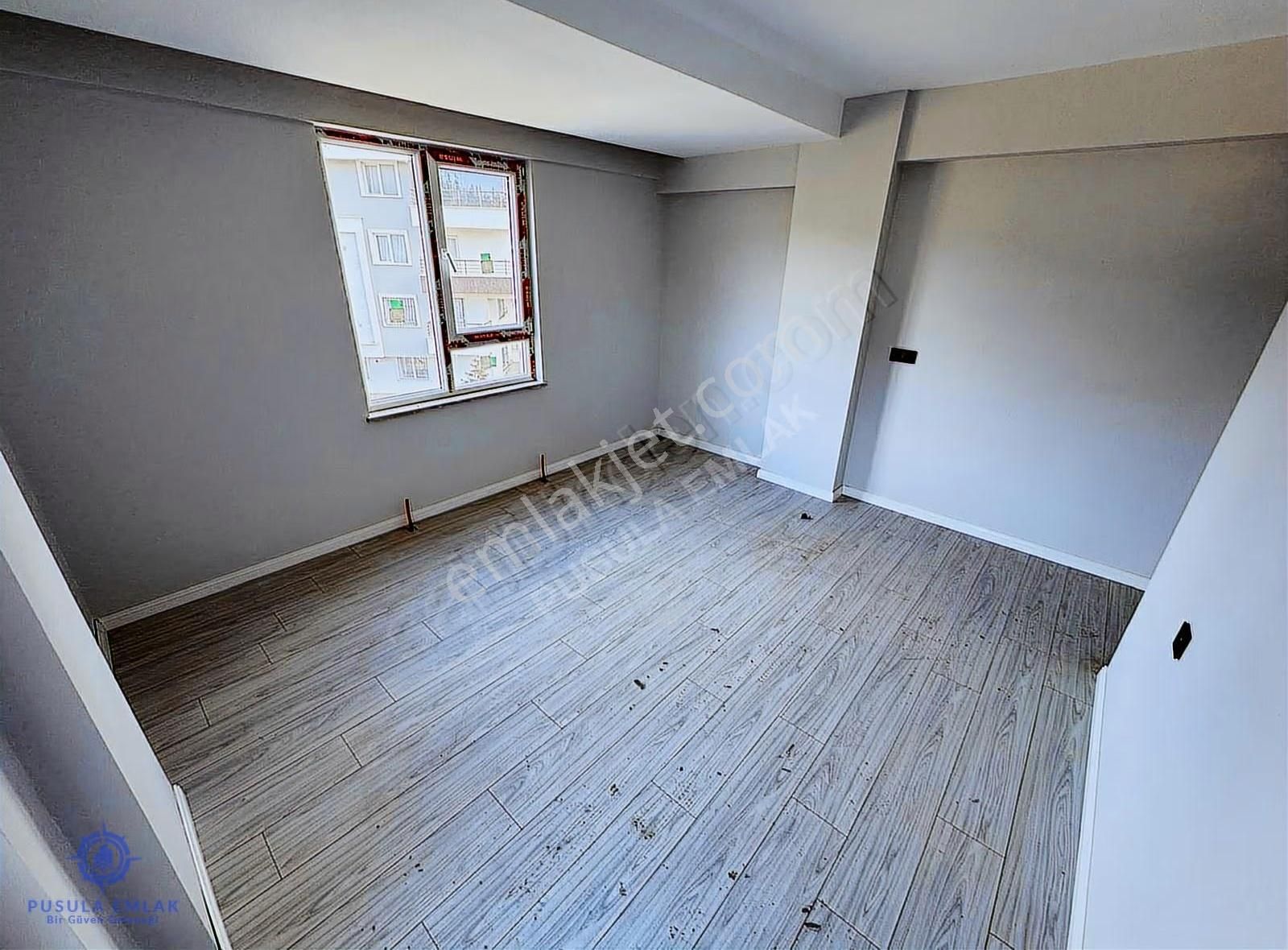 Ｐｕｓｕｌａ Ｅｍｌａｋ'ｄａｎmanzaralı Ara Kat'ta K.garajlı Kilerli 3+1 Daire - Görsel 33