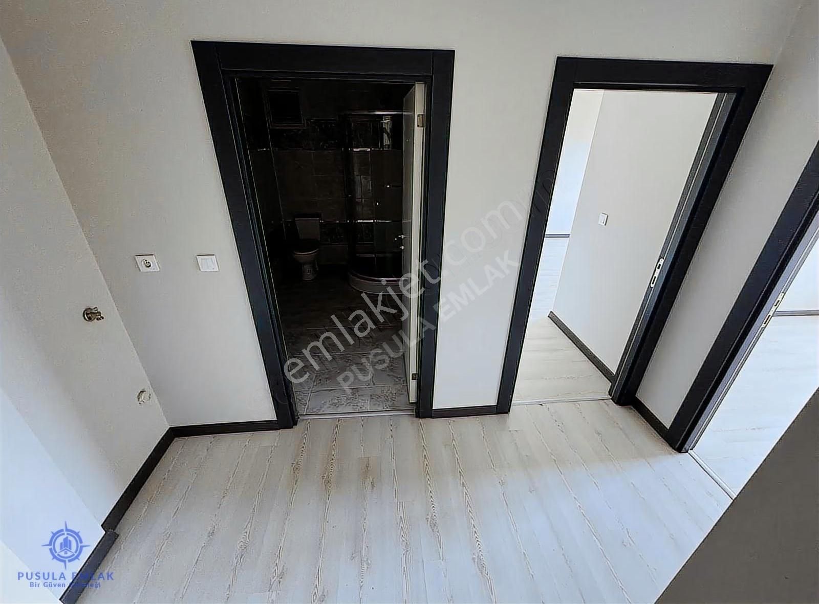 Ｐｕｓｕｌａ'ｄａｎ Cadde Üzeri Krediye Uygun Güney Cephe 3+1 Sıfır Daire - Görsel 17