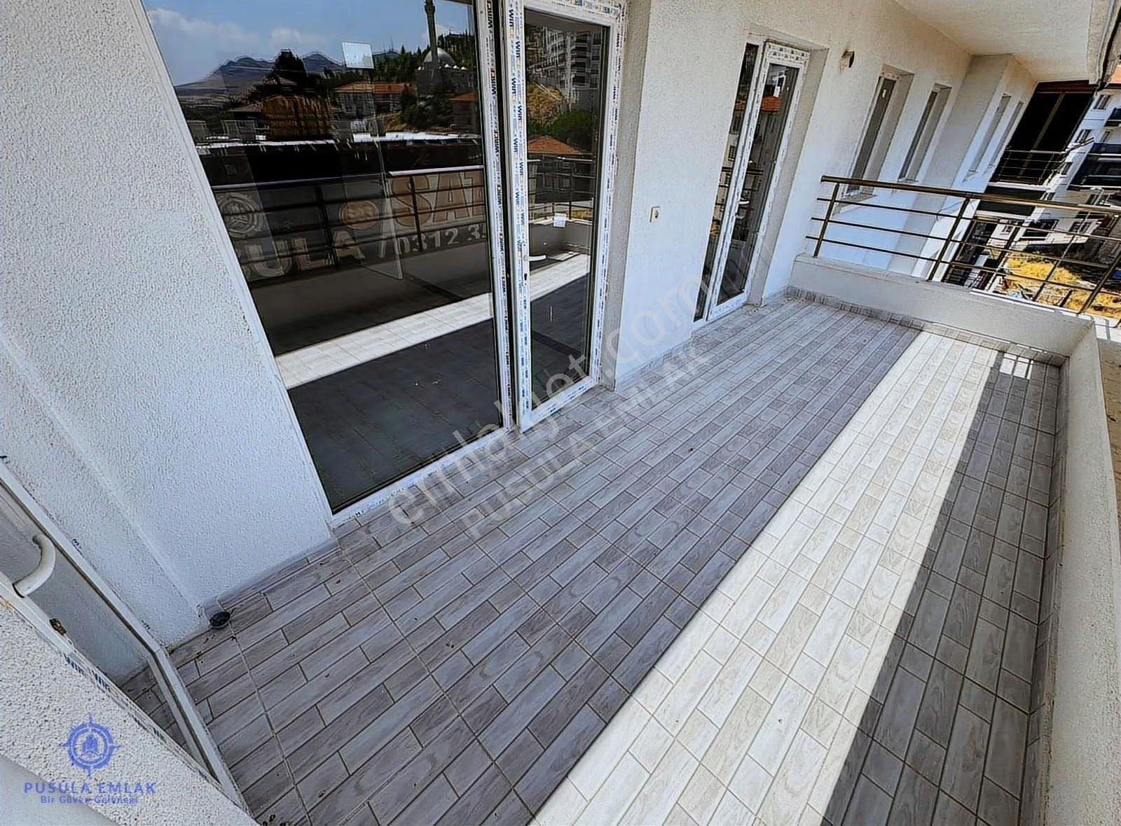 Ｐｕｓｕｌａ'ｄａｎ Cadde Üzeri Krediye Uygun Güney Cephe 3+1 Sıfır Daire - Görsel 31