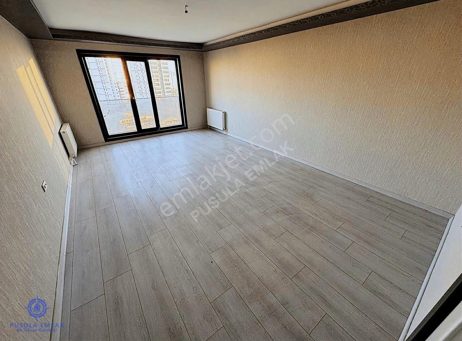 Ｐｕｓｕｌａ Ｅｍｌａｋ'ｄａｎgüneşevlerde Site İçerisinde Manzaralı 4+1 Daire - Görsel 31