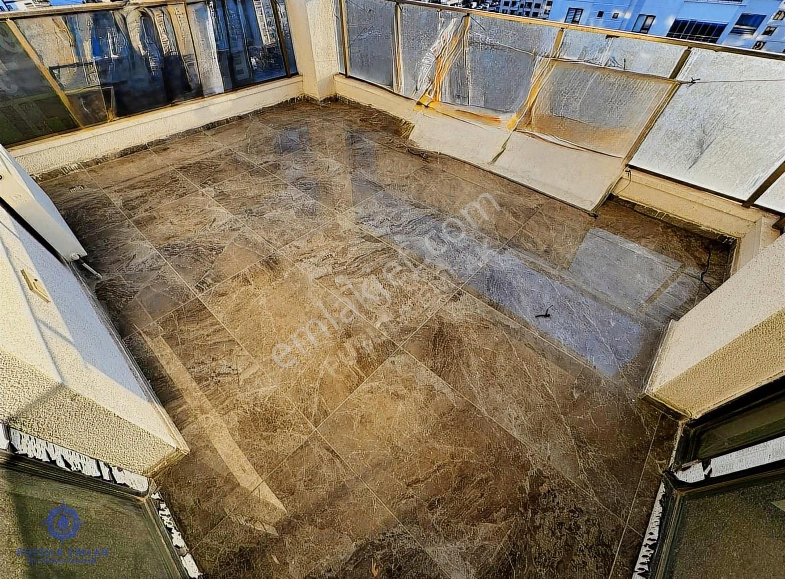 Ｐｕｓｕｌａ Ｅｍｌａｋ'ｄａｎgüneşevlerde Site İçerisinde Manzaralı 4+1 Daire - Görsel 7