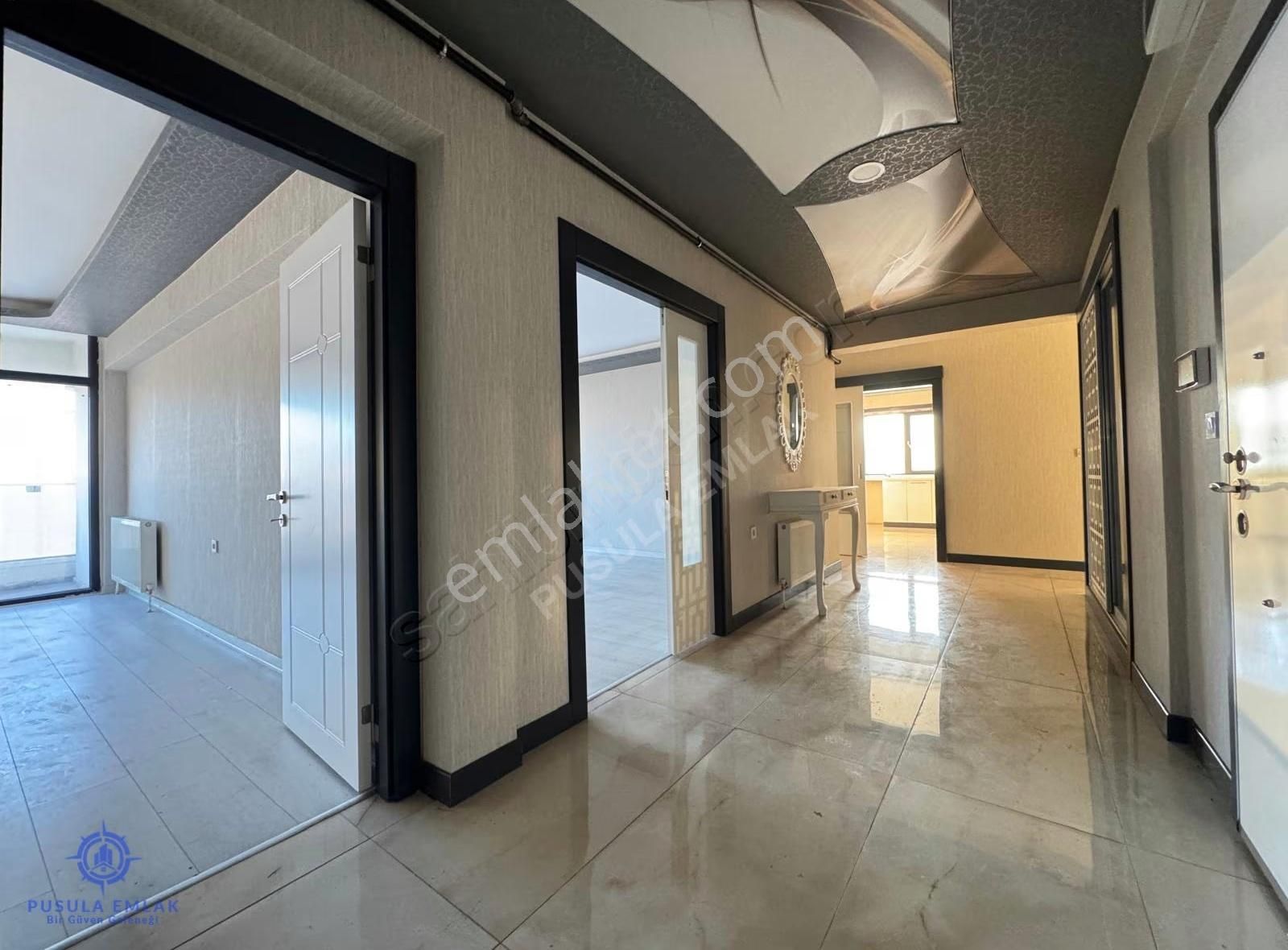 Ｐｕｓｕｌａ Ｅｍｌａｋ'ｄａｎgüneşevlerde Site İçerisinde Manzaralı 4+1 Daire - Görsel 30