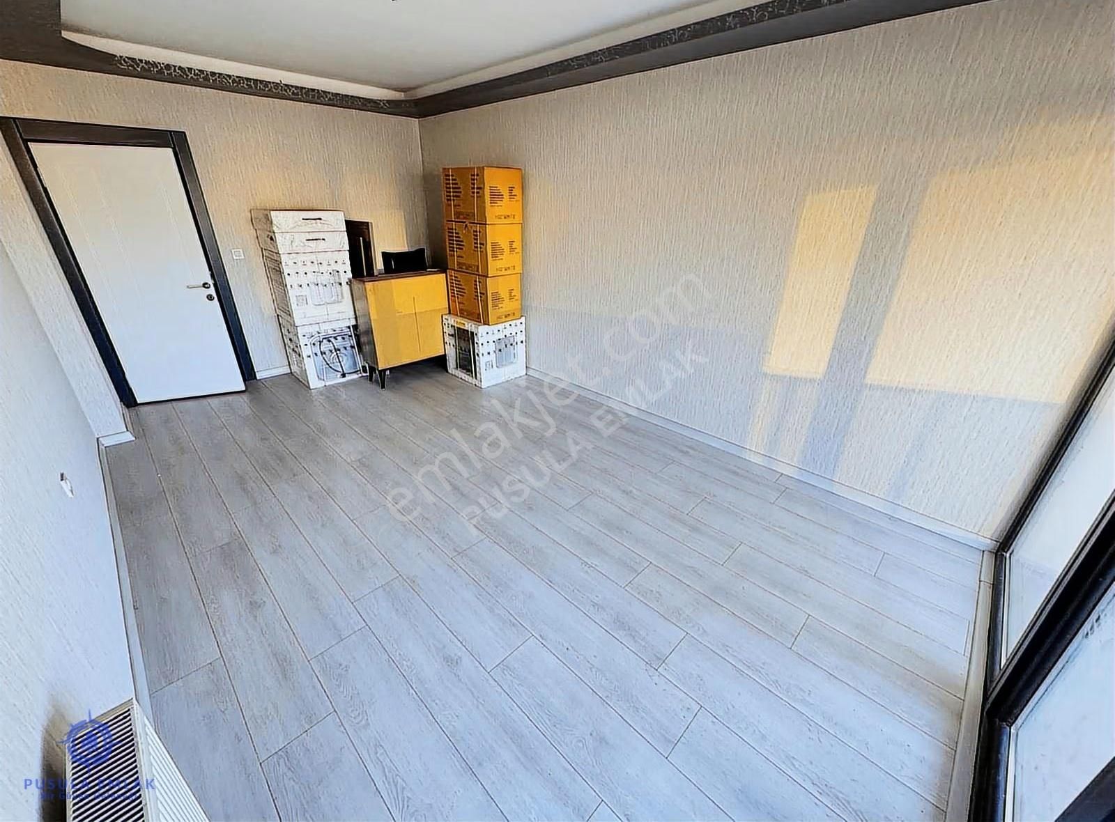 Ｐｕｓｕｌａ Ｅｍｌａｋ'ｄａｎgüneşevlerde Site İçerisinde Manzaralı 4+1 Daire - Görsel 26