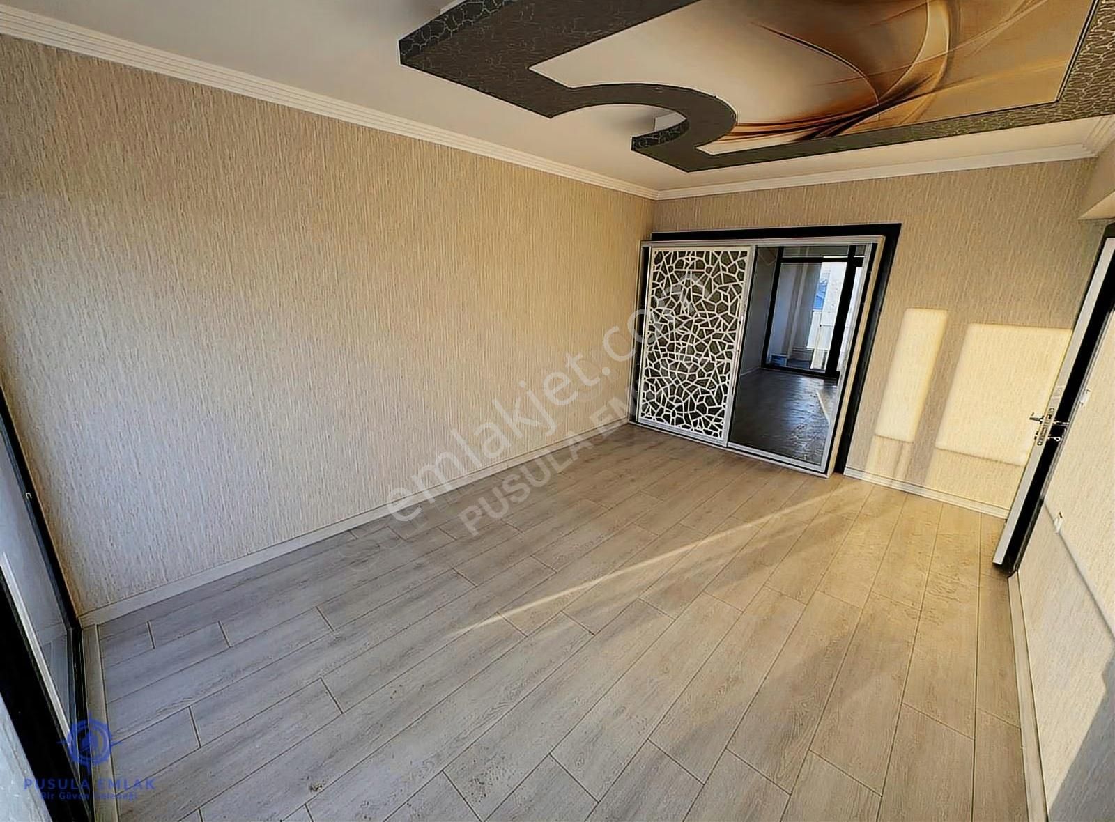 Ｐｕｓｕｌａ Ｅｍｌａｋ'ｄａｎgüneşevlerde Site İçerisinde Manzaralı 4+1 Daire - Görsel 25