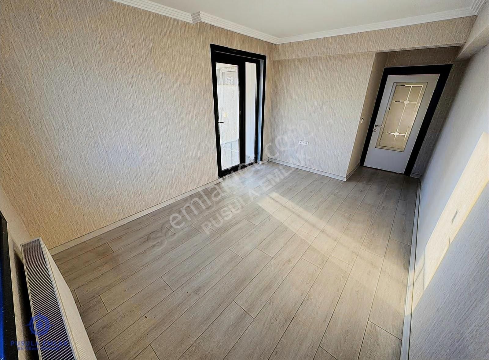 Ｐｕｓｕｌａ Ｅｍｌａｋ'ｄａｎgüneşevlerde Site İçerisinde Manzaralı 4+1 Daire - Görsel 15