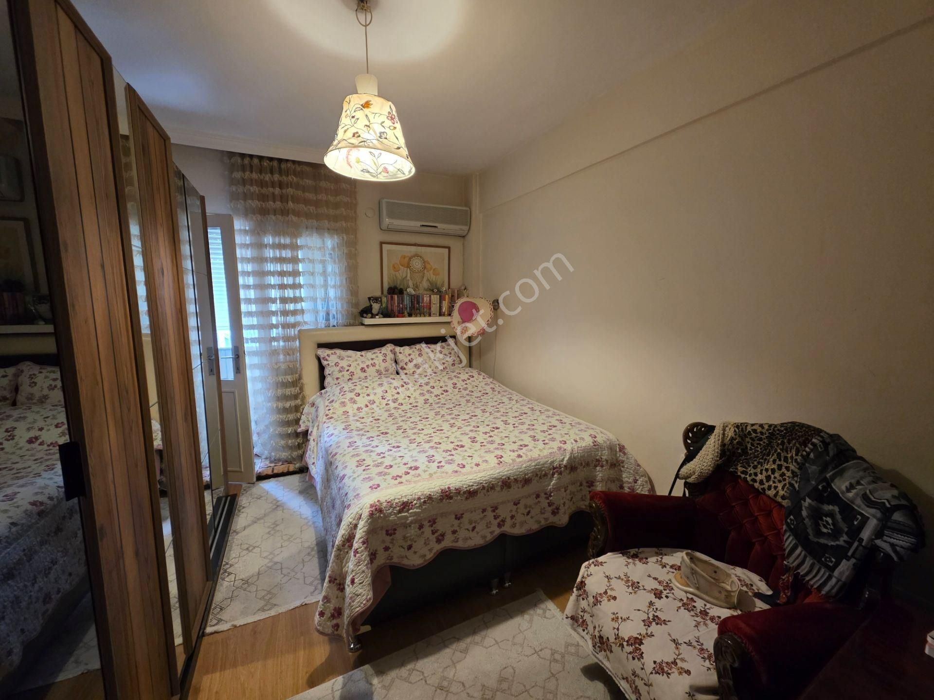 Karşıyaka Merkez Sahil 150m 3+1 Doğalgazlı Bakımlı Satılık Daire - Görsel 21