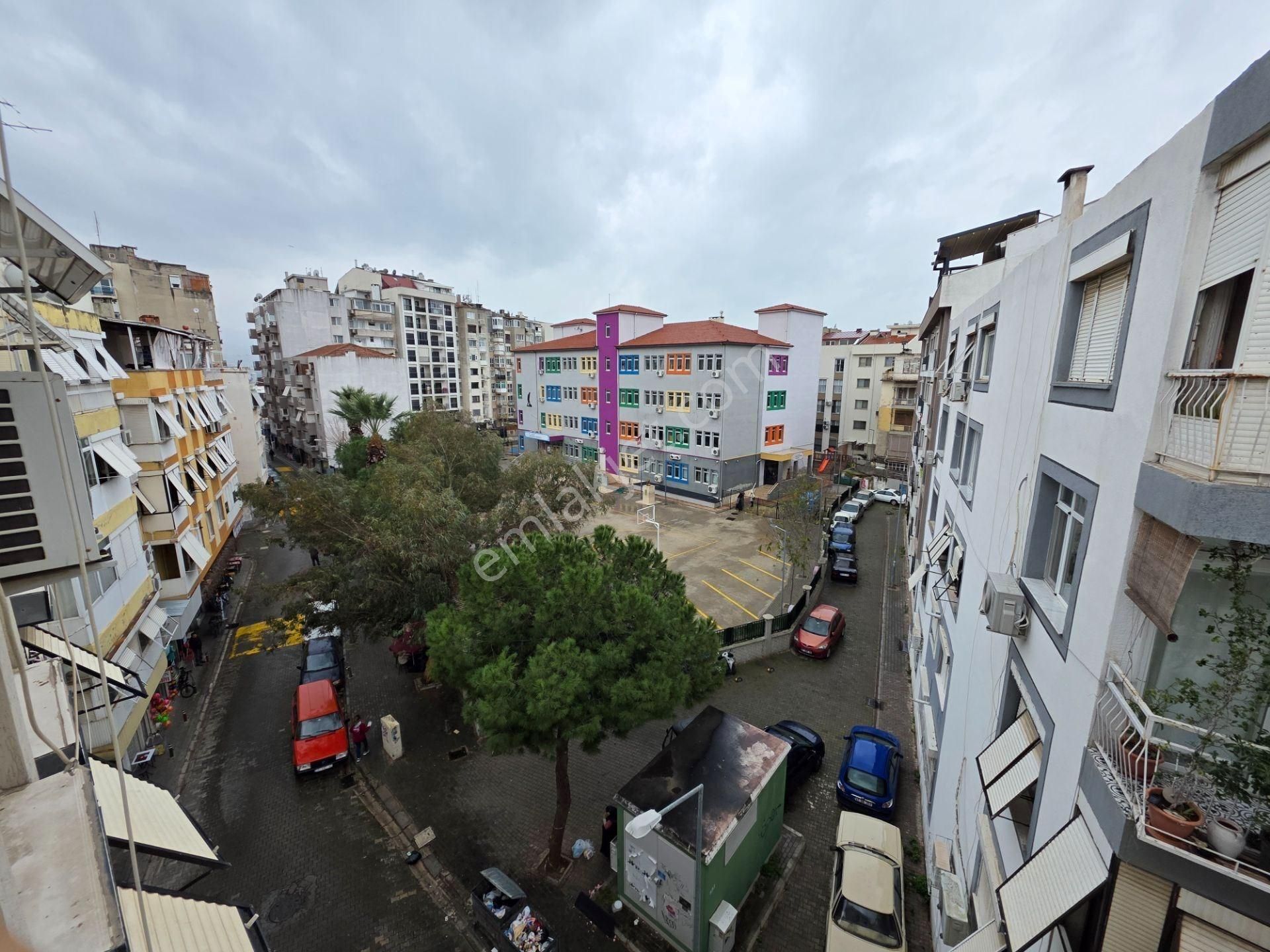 Karşıyaka Merkez Sahil 150m 3+1 Doğalgazlı Bakımlı Satılık Daire - Görsel 26