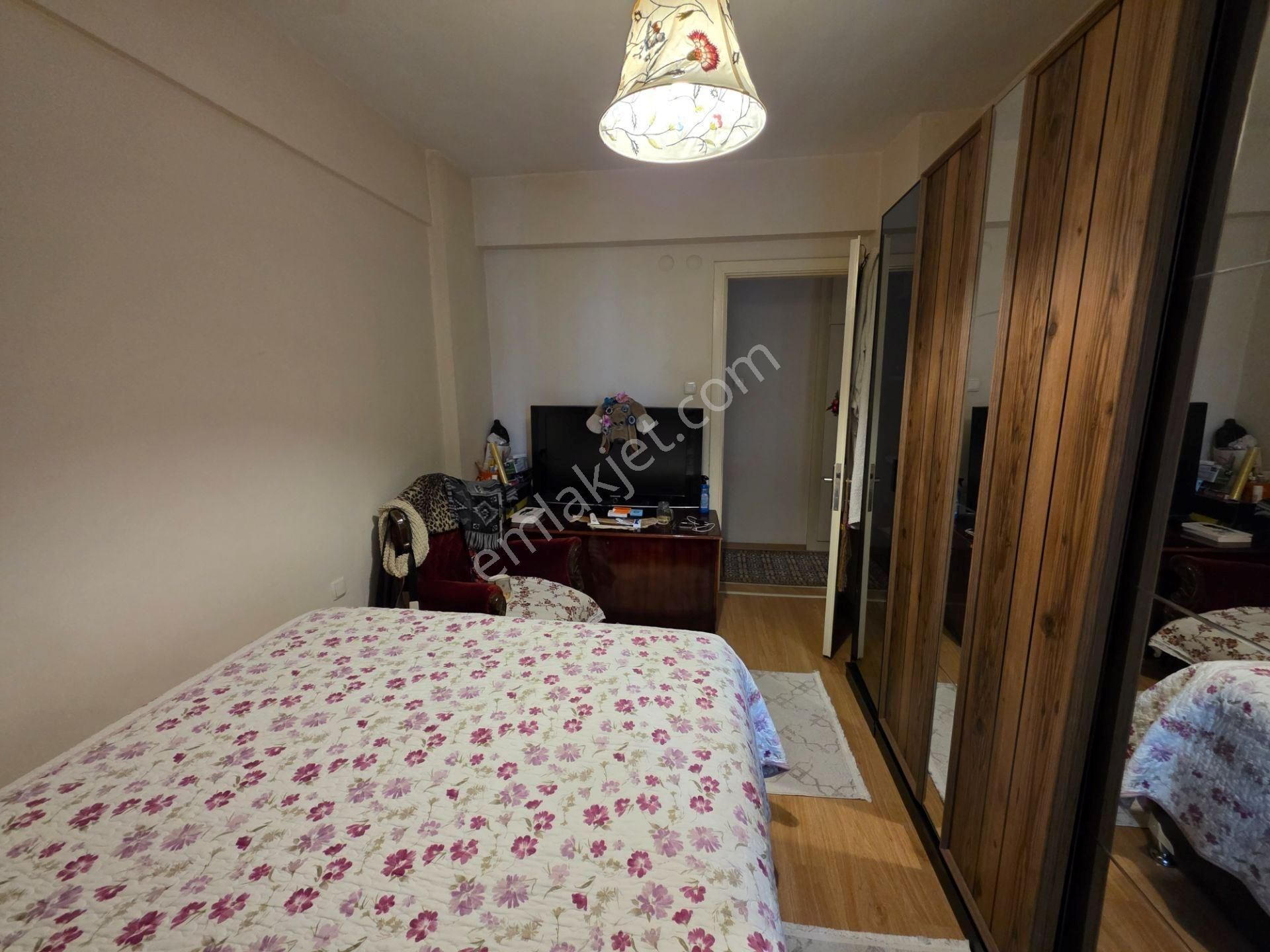 Karşıyaka Merkez Sahil 150m 3+1 Doğalgazlı Bakımlı Satılık Daire - Görsel 22