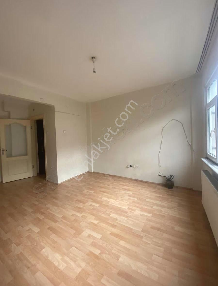 Satılık 2+1 Daire - Görsel 3