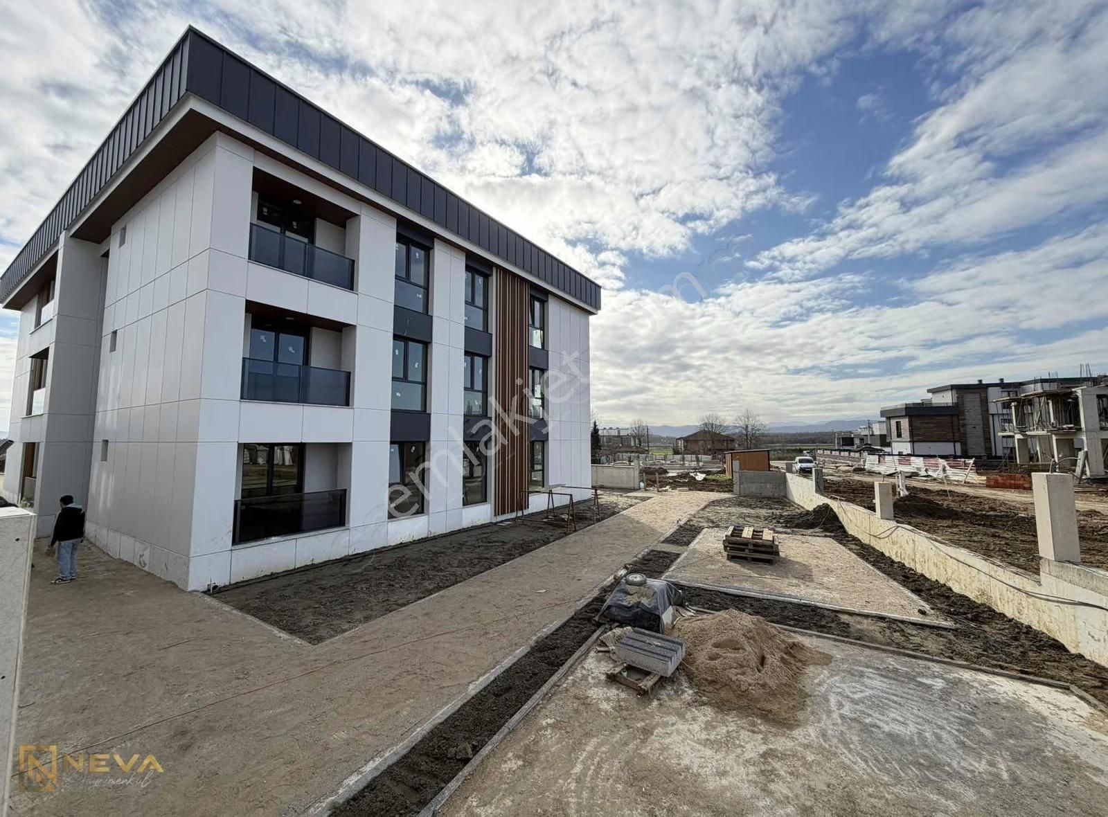 Adapazarı Karapınar Mah. Satılık 3+1 112 M2 Lüx Daireler - Görsel 20