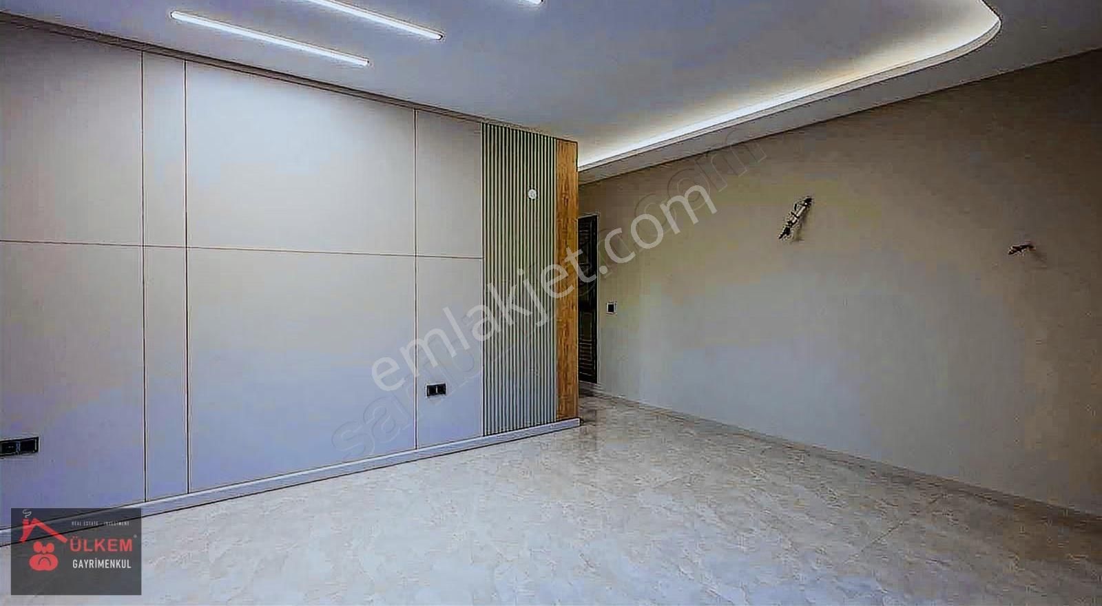 Kuşadası Merkez 4+1 Müstakil Özel Havuzlu Doğalgazlı Lüks Villa - Görsel 16