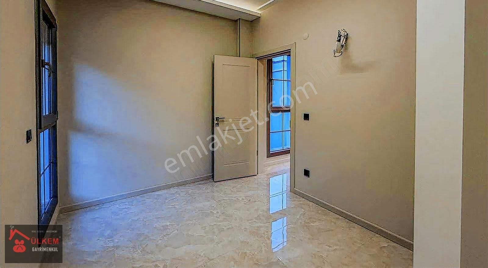 Kuşadası Merkez 4+1 Müstakil Özel Havuzlu Doğalgazlı Lüks Villa - Görsel 12