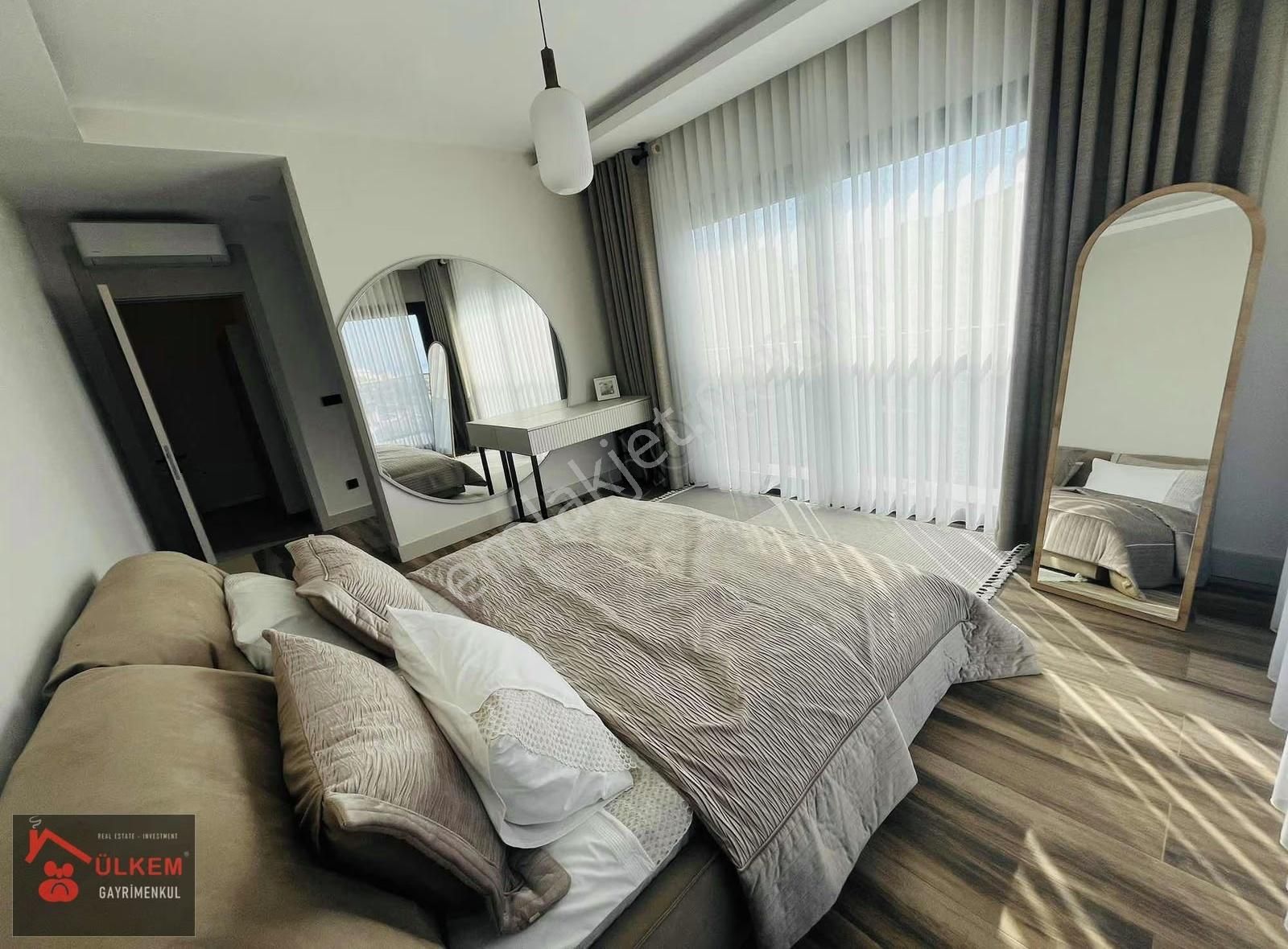 Avm Bölgesi Doğlgzlı Özel Hvzlu Otoprklı 4+1 Müstakil Lüks Villa - Görsel 7