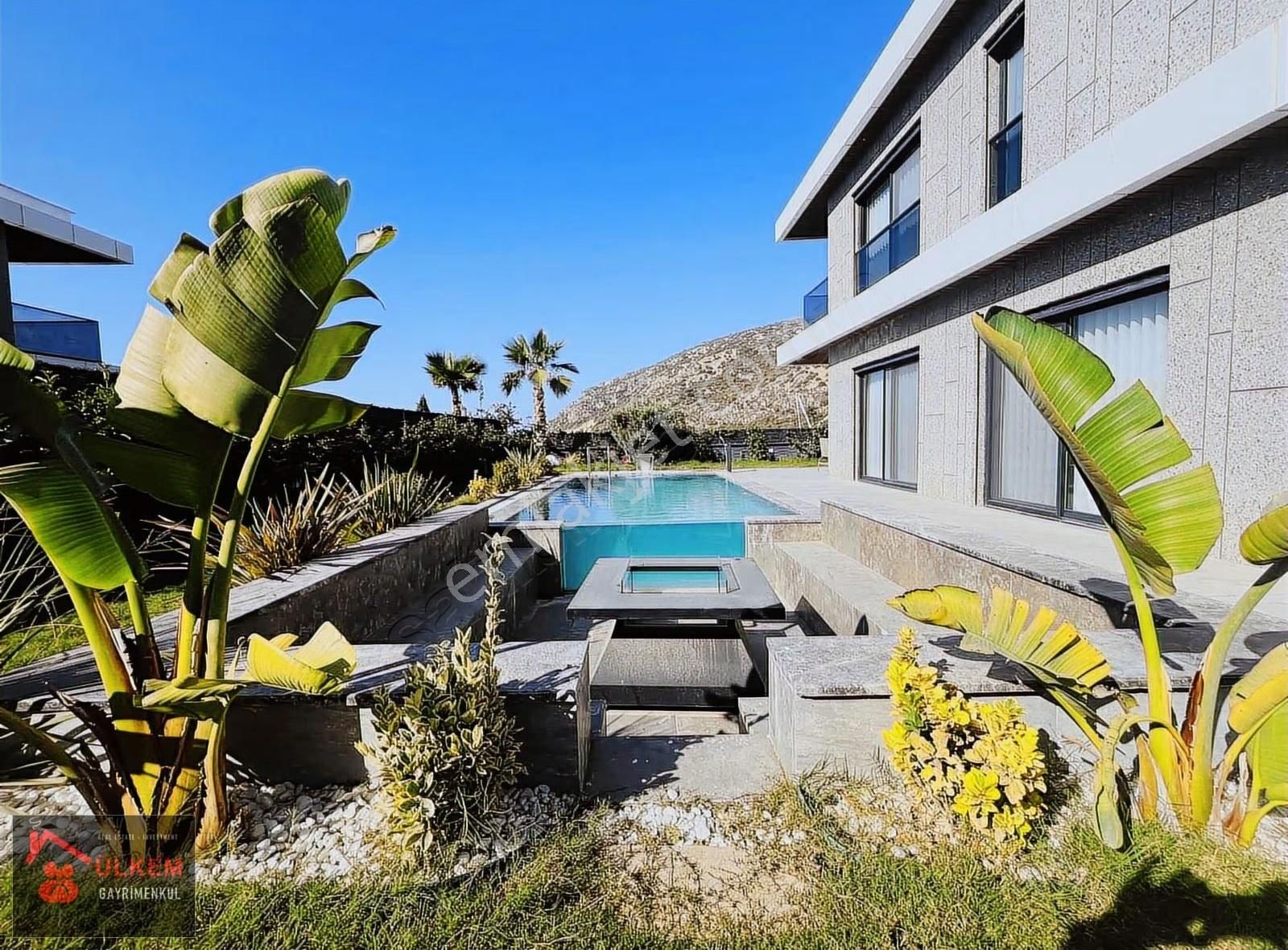 Avm Bölgesi Doğlgzlı Özel Hvzlu Otoprklı 4+1 Müstakil Lüks Villa - Görsel 34