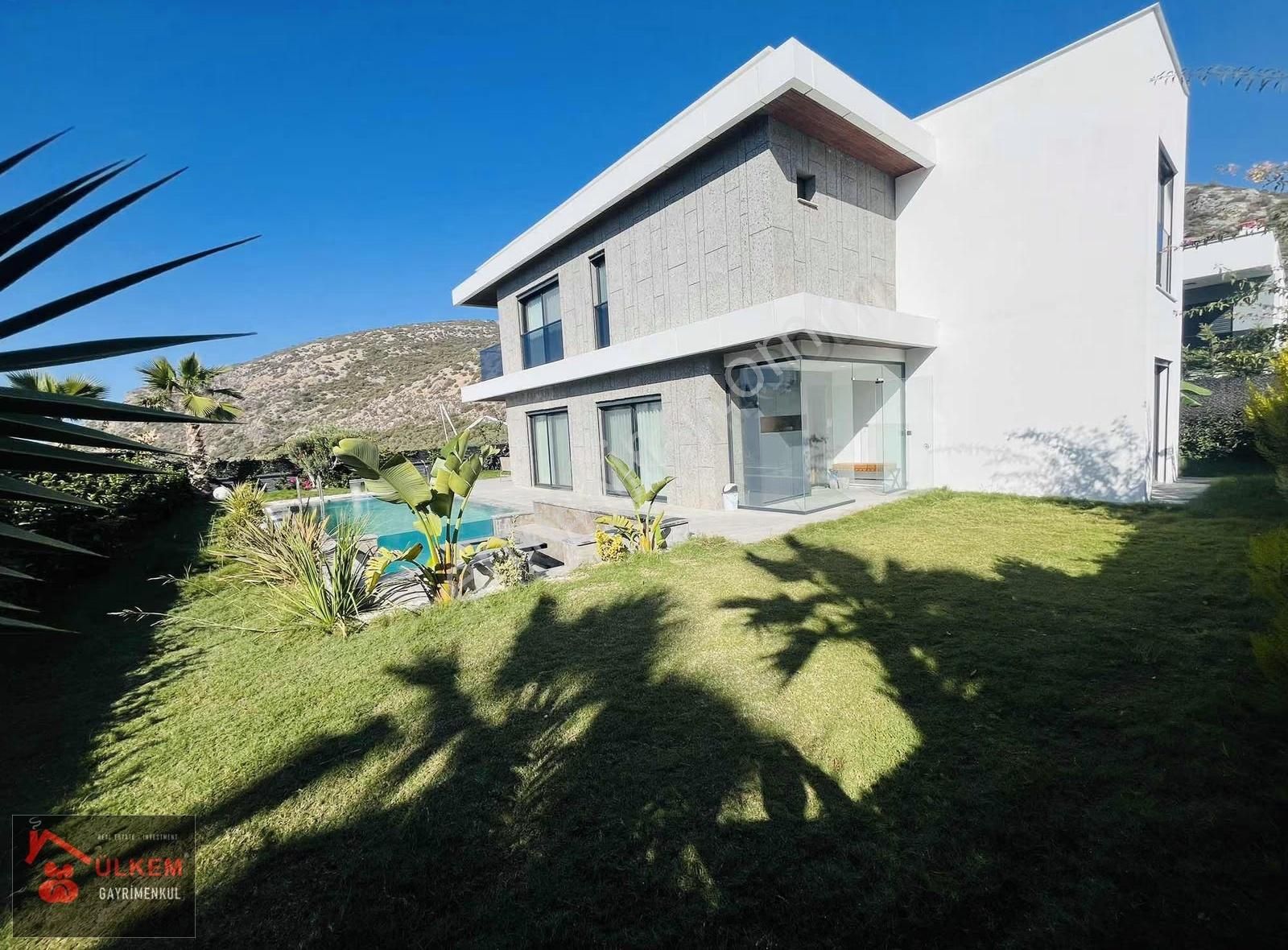 Avm Bölgesi Doğlgzlı Özel Hvzlu Otoprklı 4+1 Müstakil Lüks Villa - Görsel 2