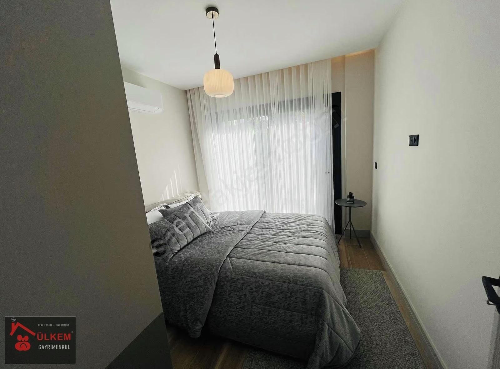 Avm Bölgesi Doğlgzlı Özel Hvzlu Otoprklı 4+1 Müstakil Lüks Villa - Görsel 16