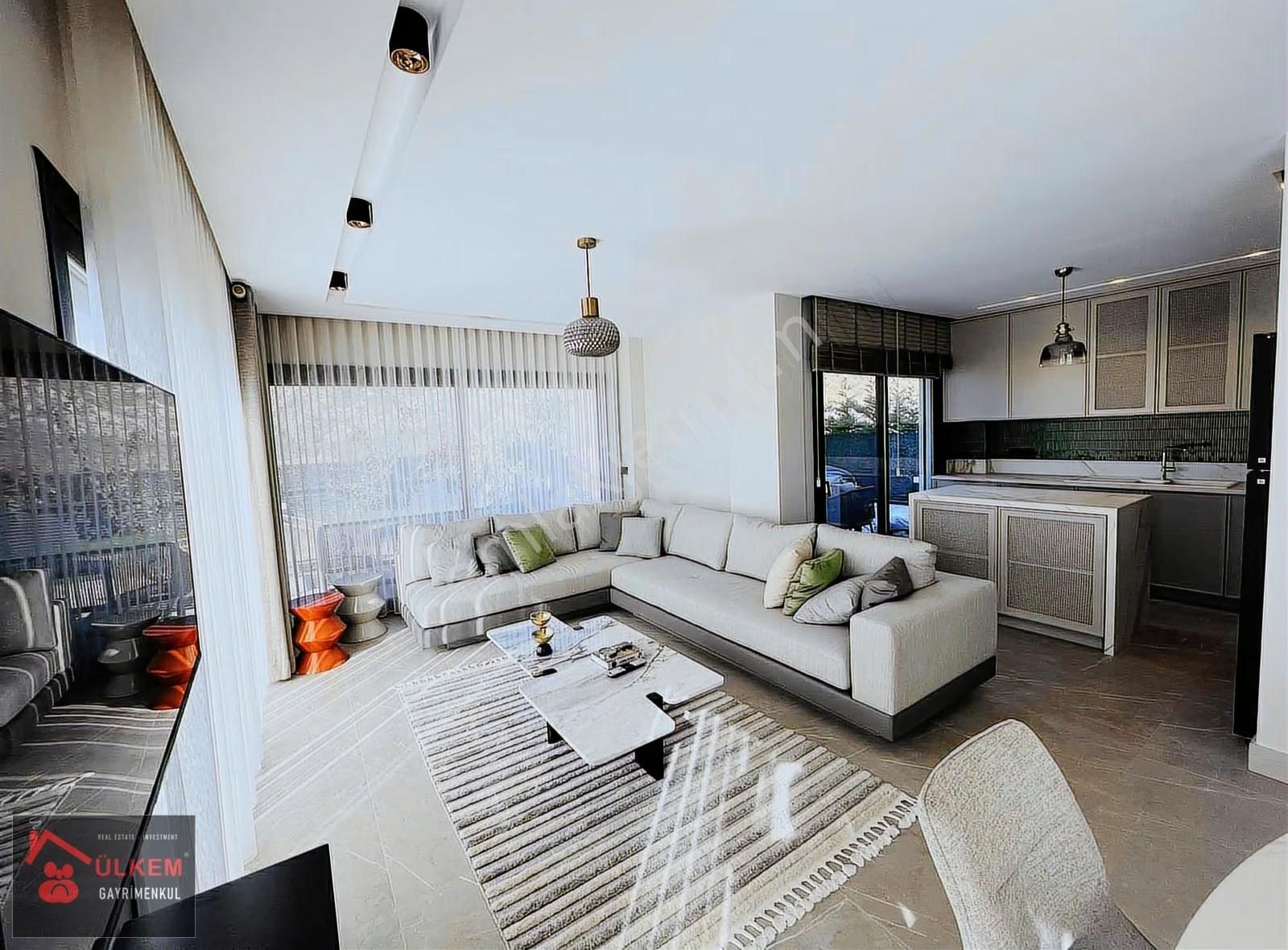 Avm Bölgesi Doğlgzlı Özel Hvzlu Otoprklı 4+1 Müstakil Lüks Villa - Görsel 12