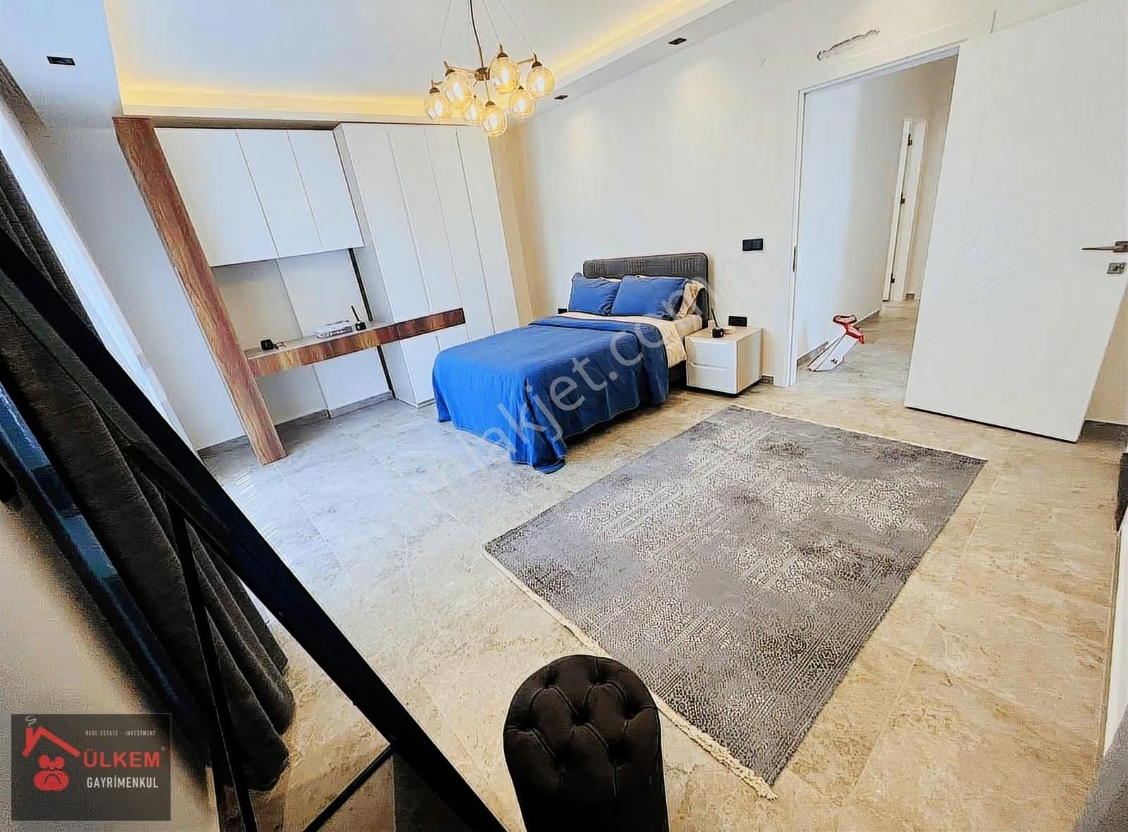 Deniz Manzaralı Doğa İle İçiçe 5+2 Müstakil Havuzlu Lüks Villa - Görsel 25