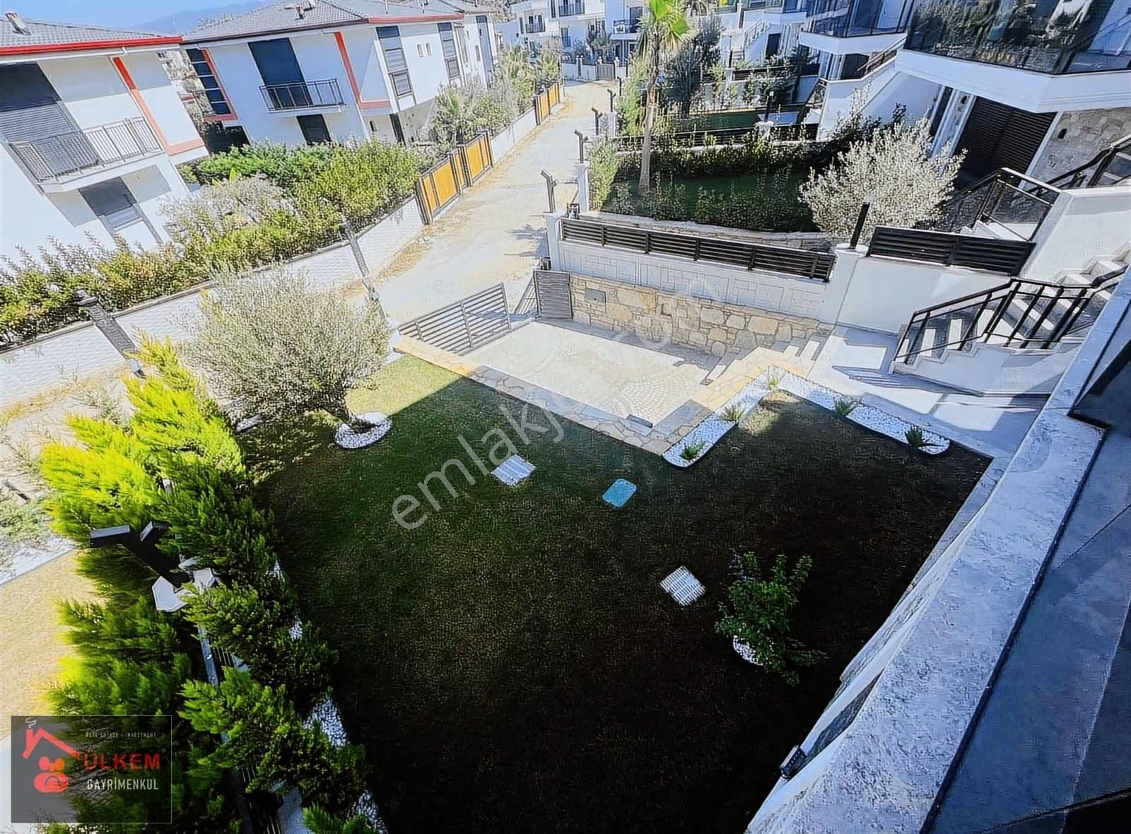 Deniz Manzaralı Doğa İle İçiçe 5+2 Müstakil Havuzlu Lüks Villa - Görsel 31