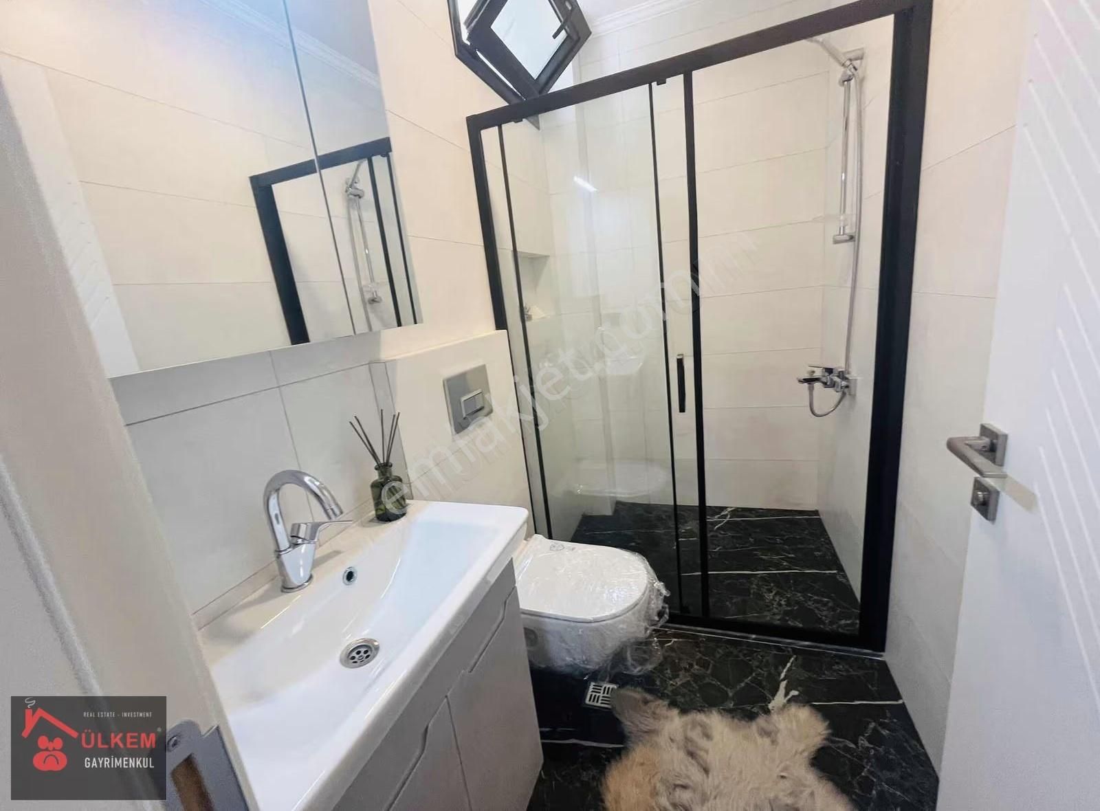 Deniz Manzaralı Doğa İle İçiçe 5+2 Müstakil Havuzlu Lüks Villa - Görsel 12