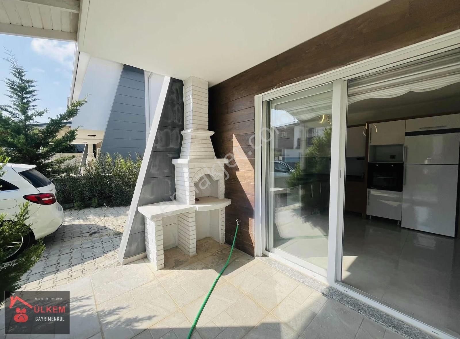 Avm Bölgesi 4+1 Müstakil Geniş Bahçeli Havuzlu Dğl Gazlı Villa - Görsel 32