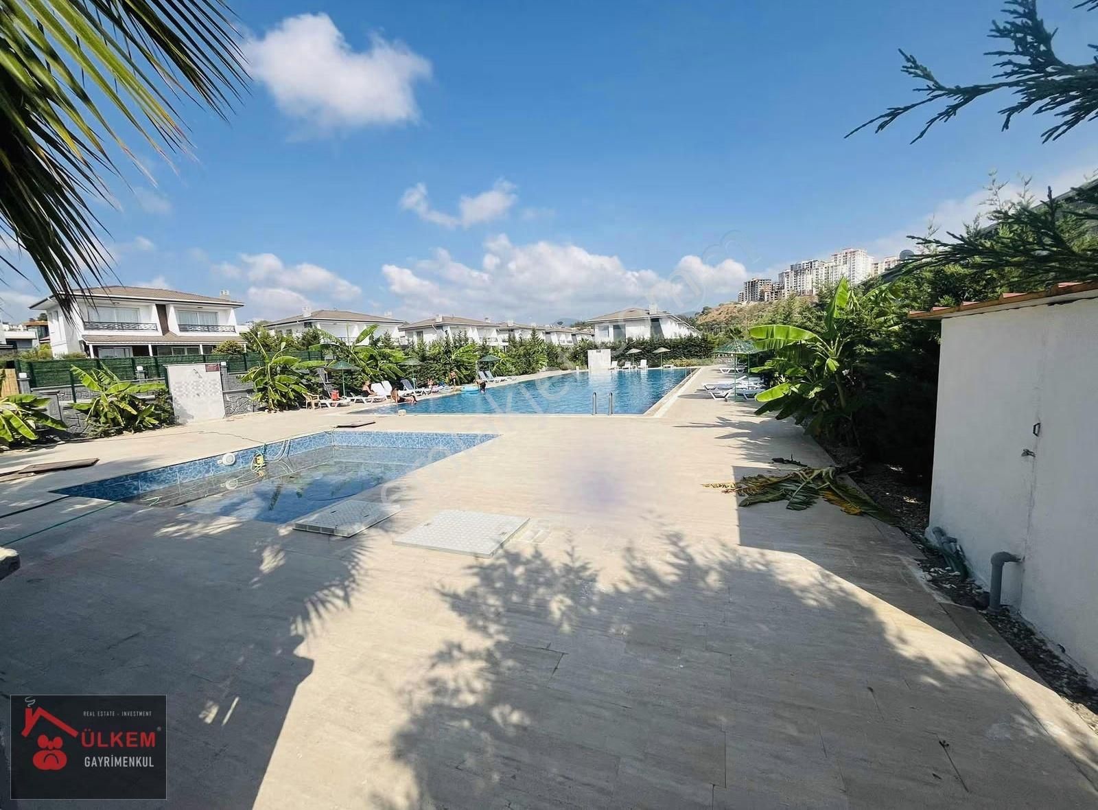 Avm Bölgesi 4+1 Müstakil Geniş Bahçeli Havuzlu Dğl Gazlı Villa - Görsel 25