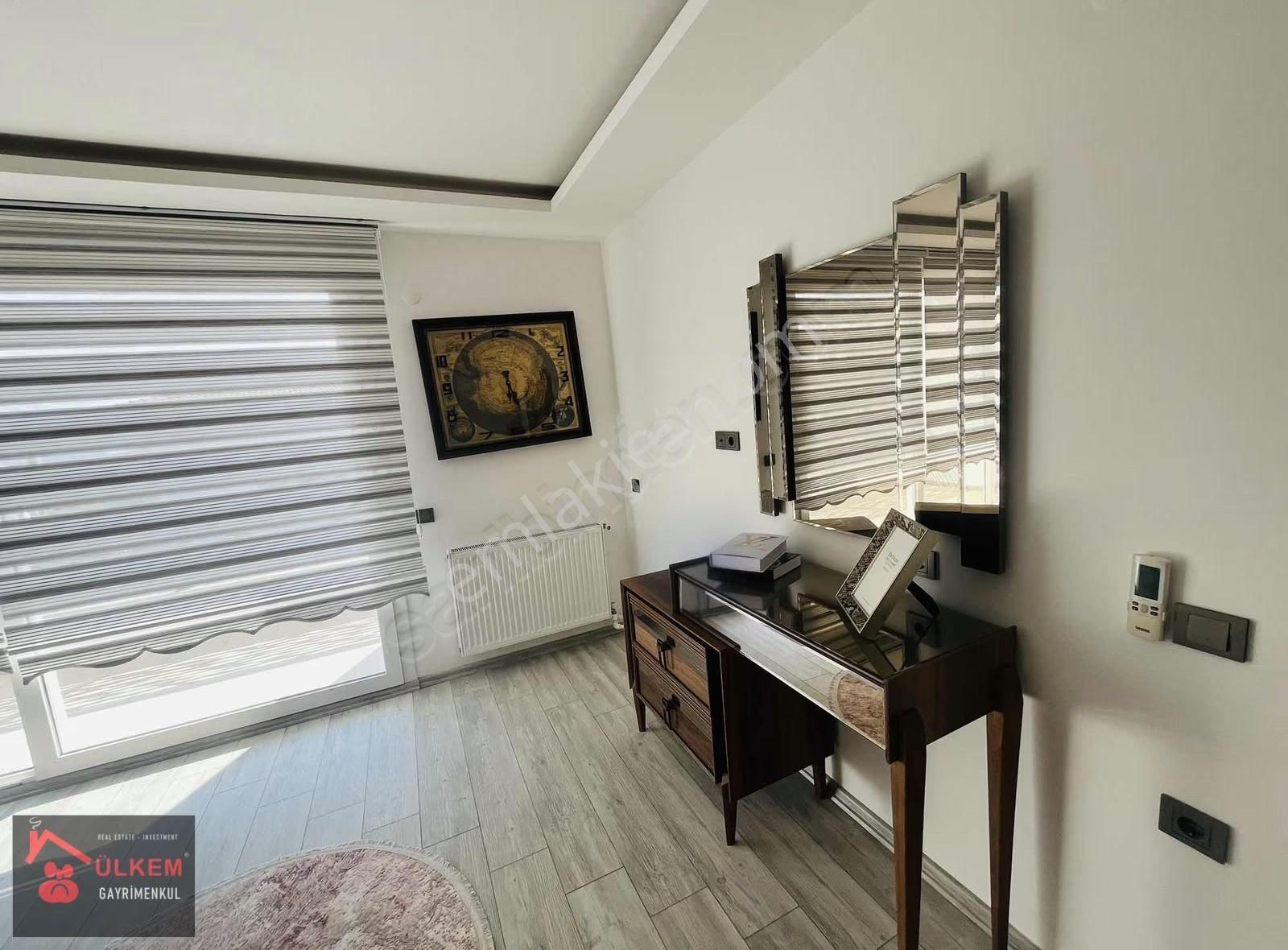 Avm Bölgesi 4+1 Müstakil Geniş Bahçeli Havuzlu Dğl Gazlı Villa - Görsel 5