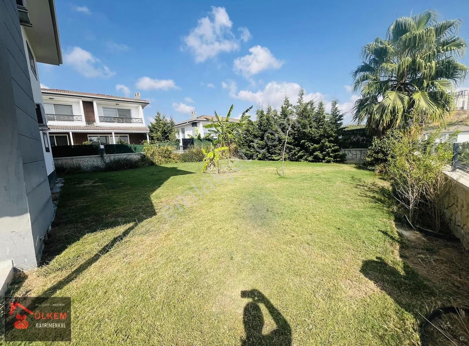 Avm Bölgesi 4+1 Müstakil Geniş Bahçeli Havuzlu Dğl Gazlı Villa - Görsel 21